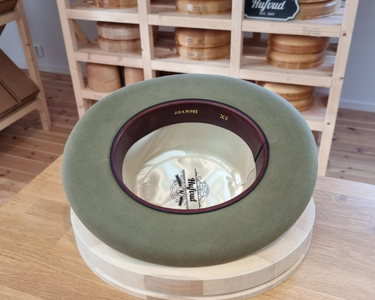 WESTERN UPCYCLE | 3X BEAVER | SAGE GREEN COLOR | SIZE 58, US 7 1/4