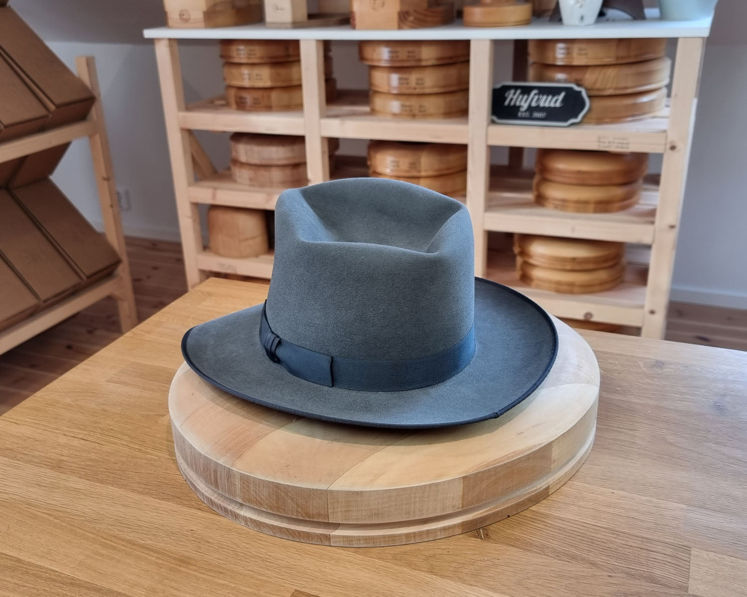 PLAYBOY FEDORA | BEAVER HUNDRED | EMERALD GRAY COLOR | SIZE 57, US 7 1/8