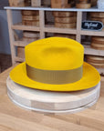 FLOKI FEDORA | RABBIT DELUXE VELOUR FELT | MUSTARD COLOR | SIZE 60, US 7 1/2