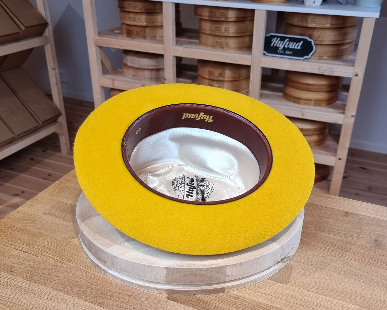 FLOKI FEDORA | RABBIT DELUXE VELOUR FELT | MUSTARD COLOR | SIZE 60, US 7 1/2