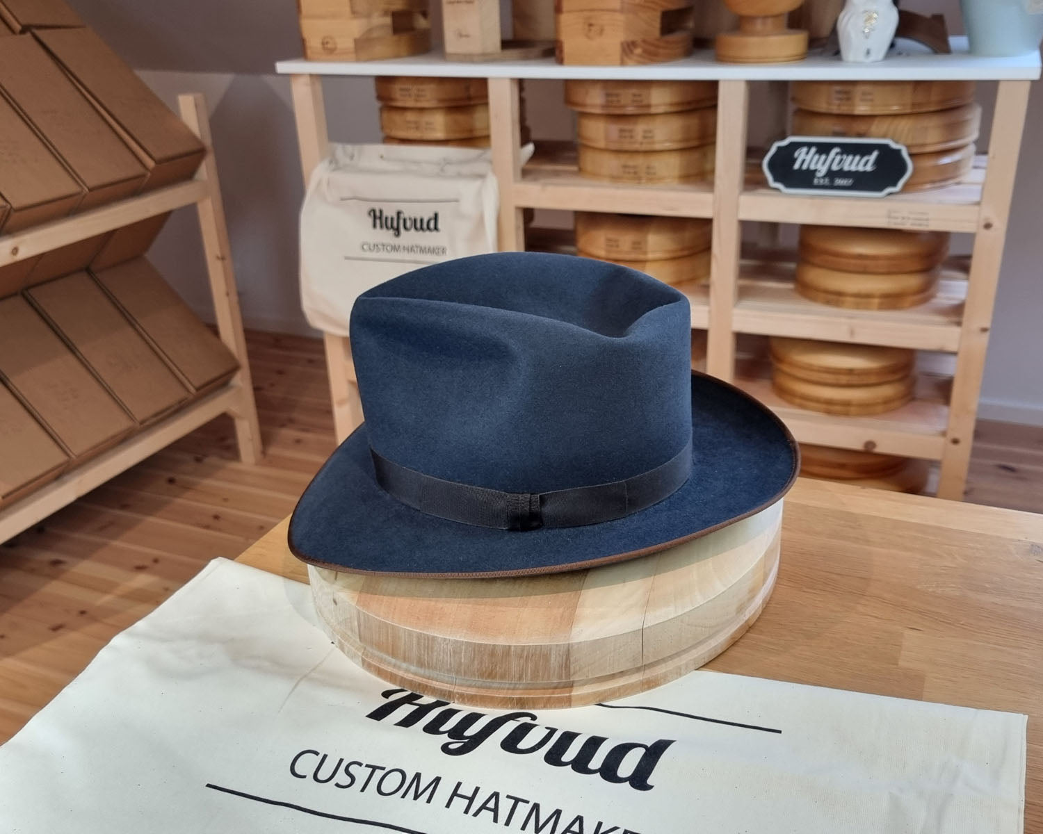 PLAYBOY FEDORA | BEAVER FIFTY | STEEL COLOR | SIZE 62, US 7 3/4