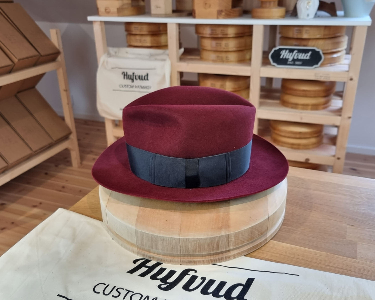 FLOKI FEDORA | RABBIT & HARE DELUXE FELT | BURGUNDY COLOR | SIZE 59, US 7 3/8