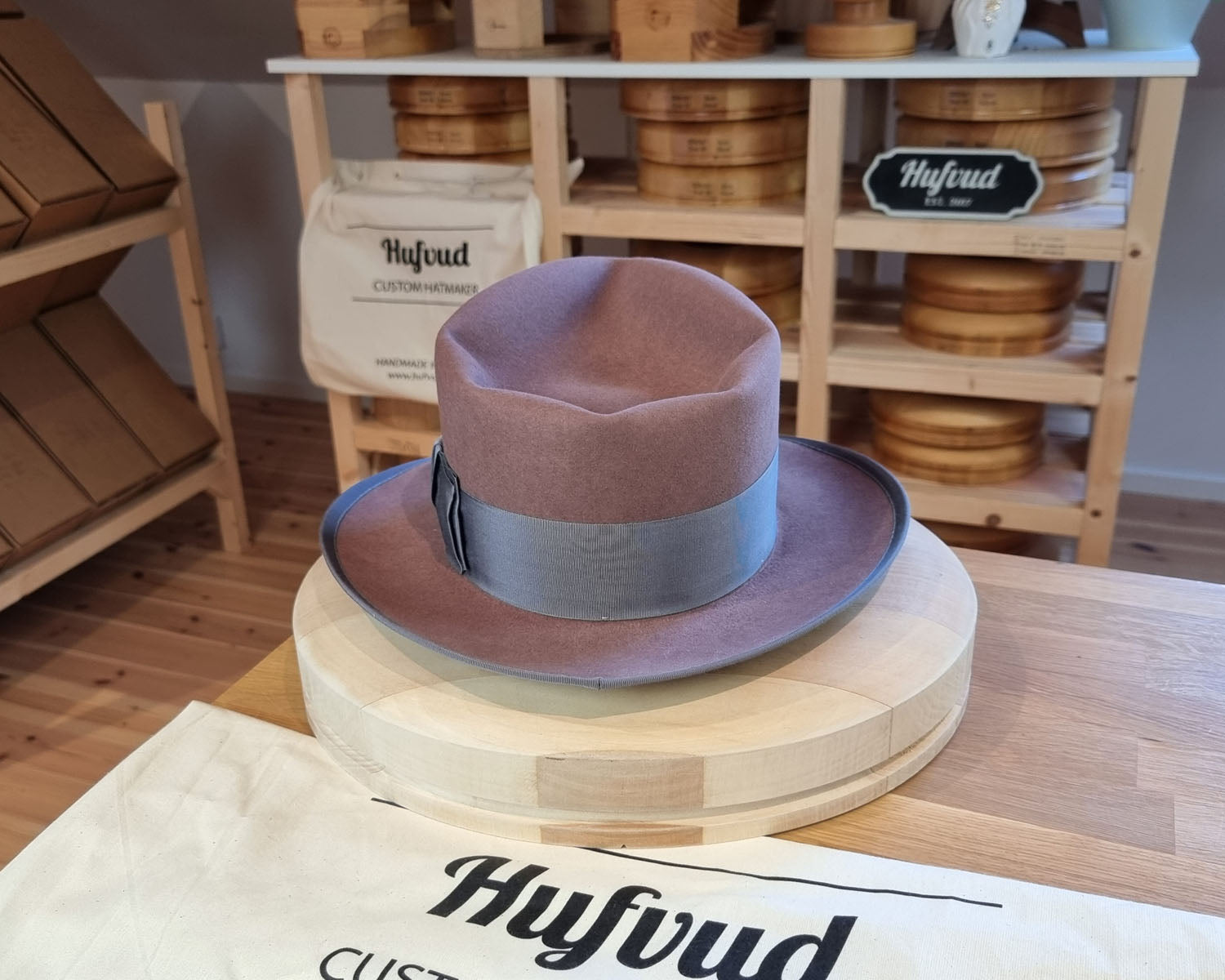 WHIPPET FEDORA | BEAVER FIFTY | DUSTY ROSE COLOR | SIZE 61, US 7 5/8