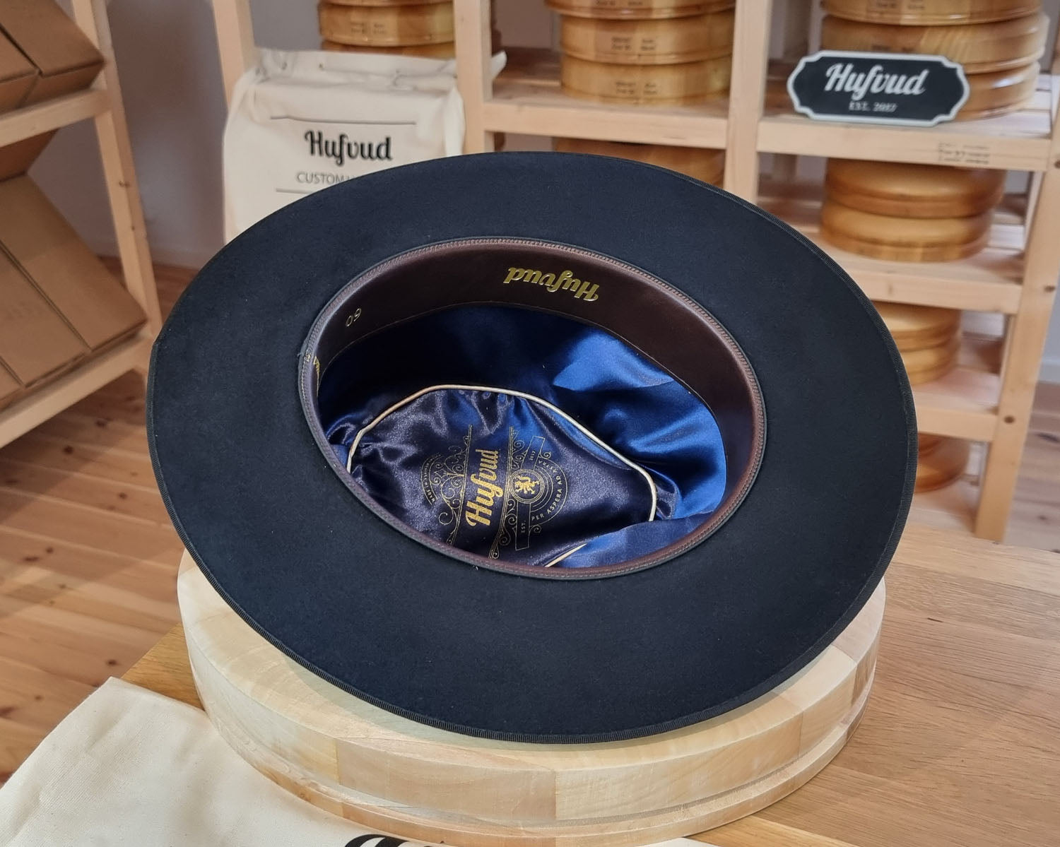 FLOKI FEDORA | BEAVER HUNDRED | DARK NAVY COLOR | SIZE 60, US 7 1/2