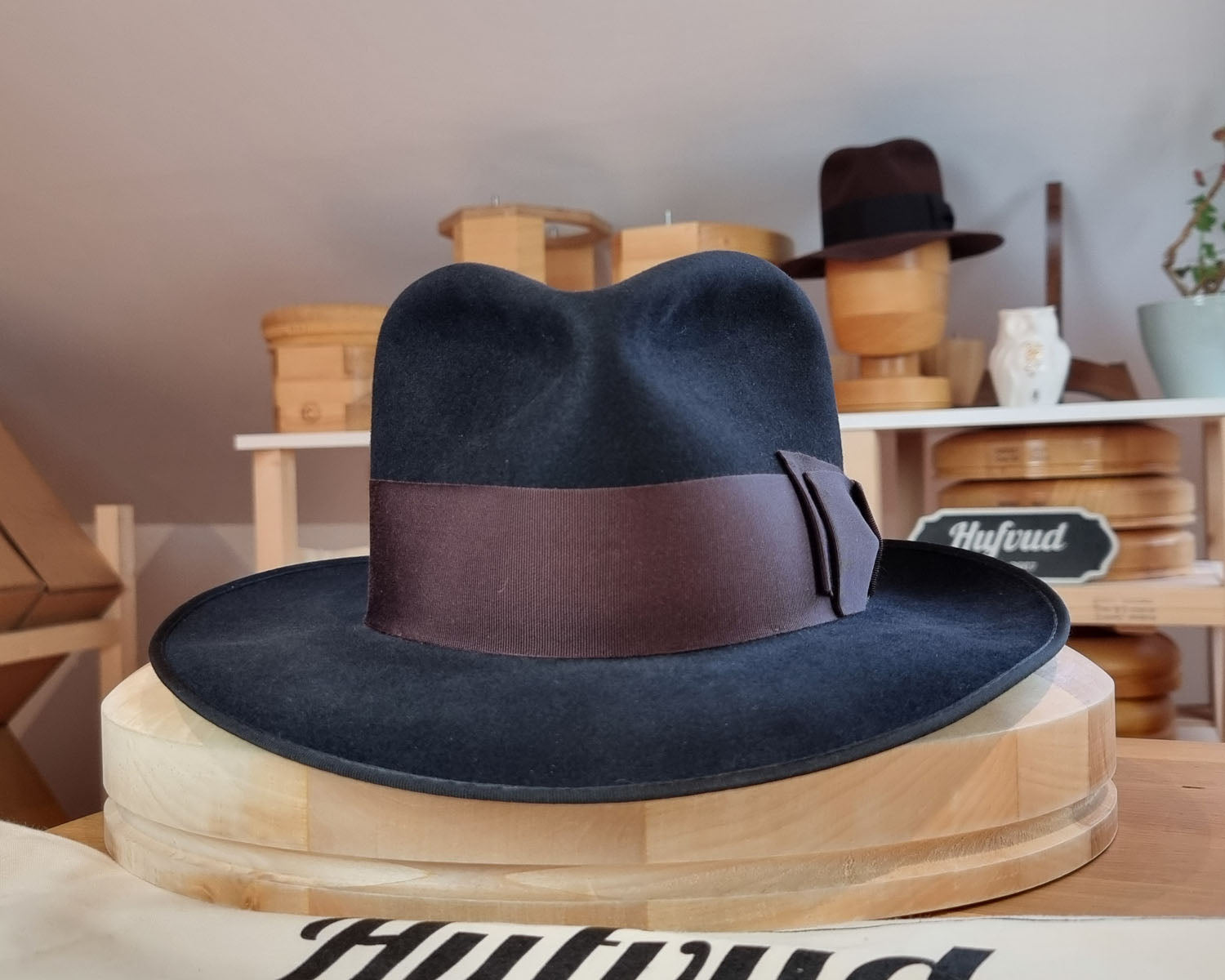 FLOKI FEDORA | BEAVER HUNDRED | DARK NAVY COLOR | SIZE 60, US 7 1/2