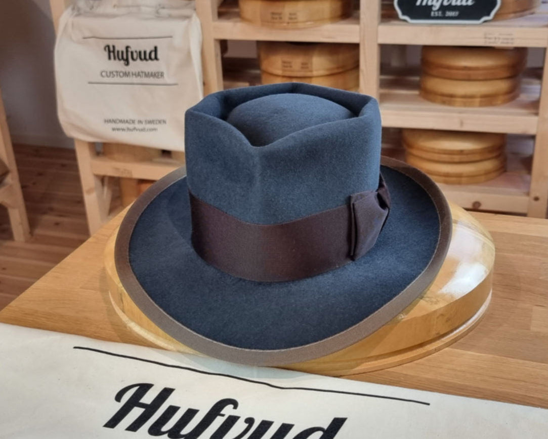 HAT OF THE YEAR: Mr Soft Touch Bash | RABBIT & HARE DELUXE BLEND | OCEAN COLOR | LONG OVAL | SIZE 57, US 7 1/8