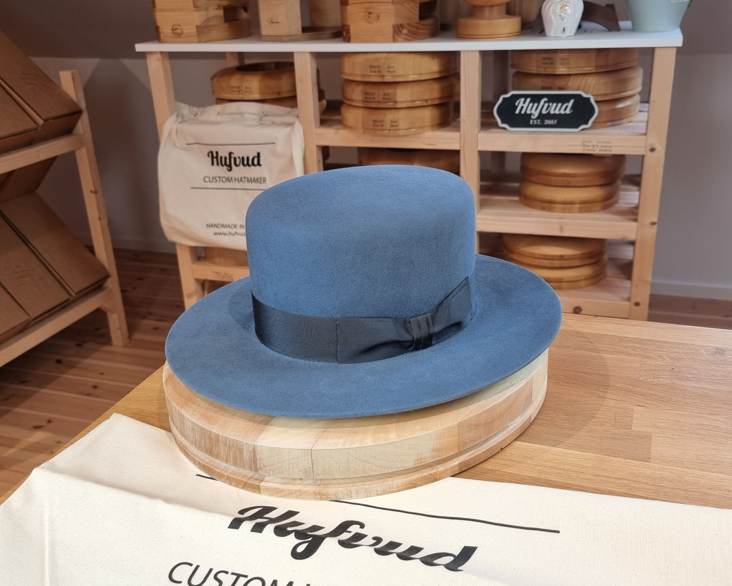 ASTRAL WESTERN HAT | 100X NUTRIA WESTERN WEIGHT | COBALT COLOR | SIZE 59, US 7 3/8