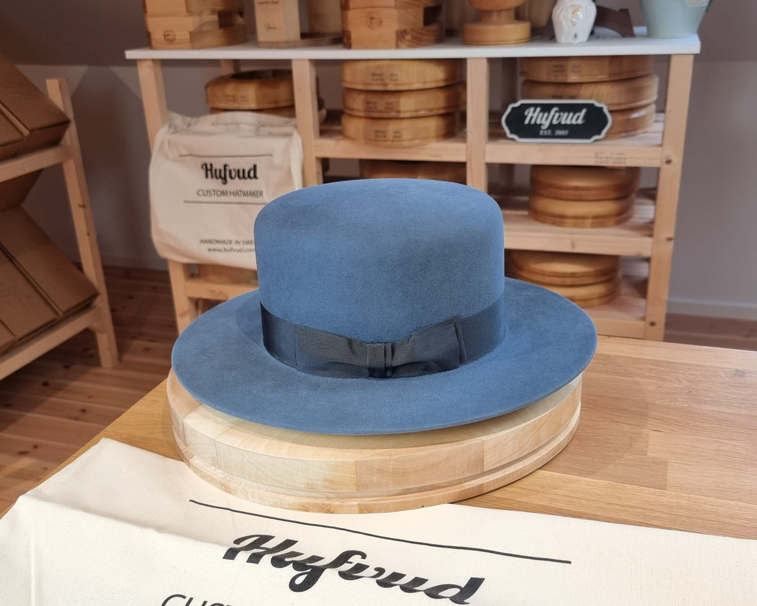 ASTRAL WESTERN HAT | 100X NUTRIA WESTERN WEIGHT | COBALT COLOR | SIZE 59, US 7 3/8