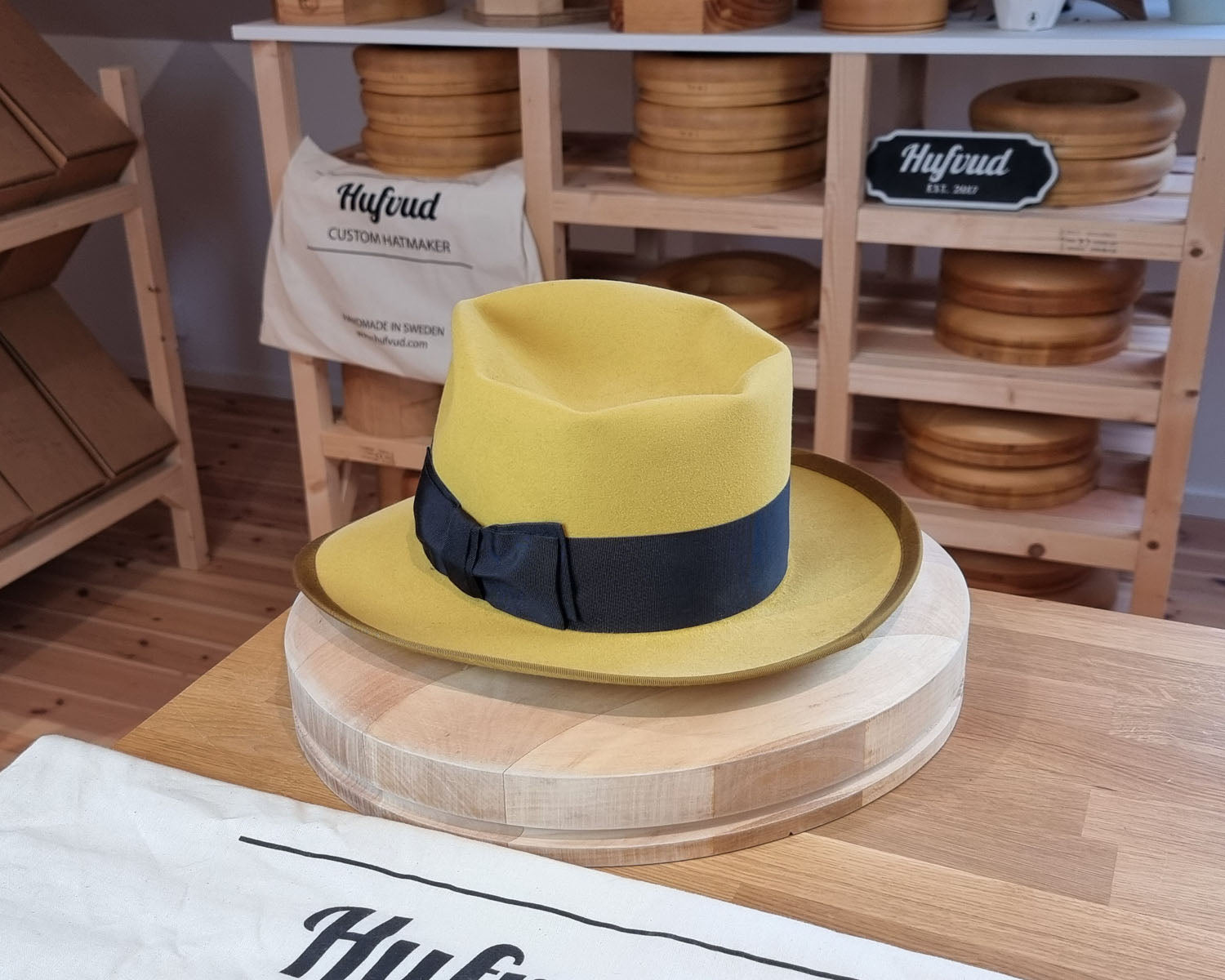 WHIPPET FEDORA | RABBIT & HARE DELUXE BLEND | SUNSHINE COLOR | SIZE 59, US 7 3/8