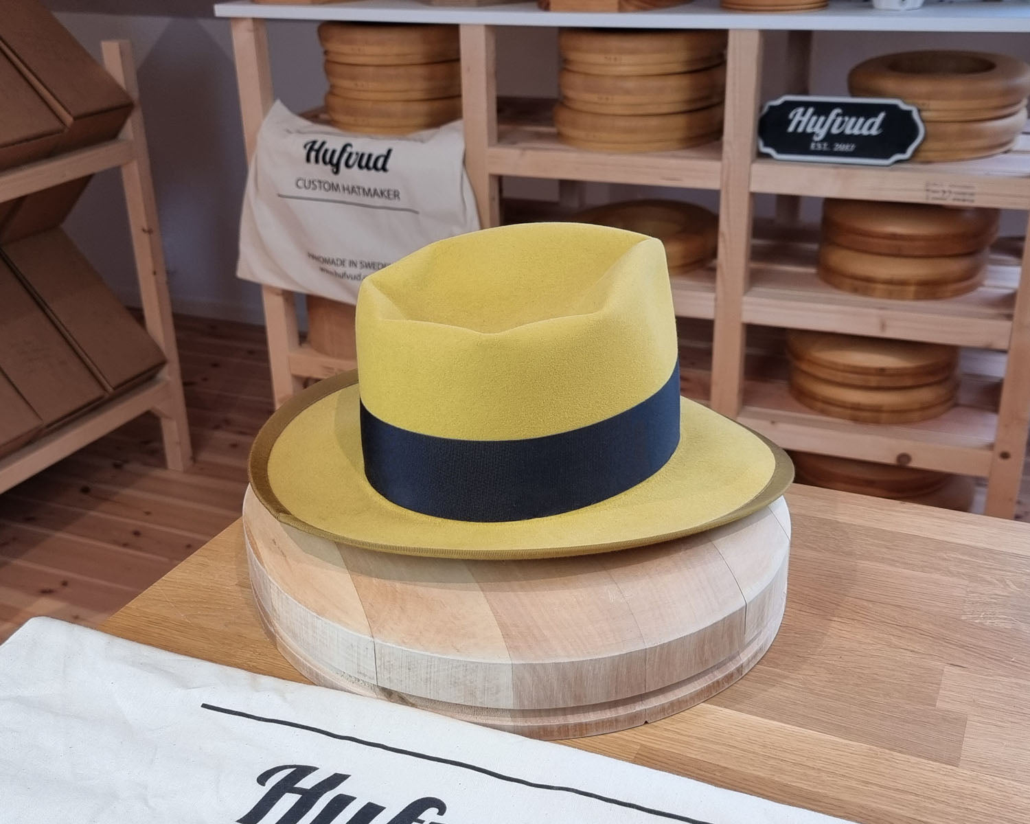 WHIPPET FEDORA | RABBIT & HARE DELUXE BLEND | SUNSHINE COLOR | SIZE 59, US 7 3/8