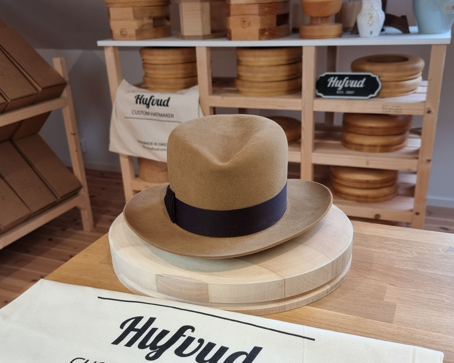 LEIFUR Lucky FEDORA | NUTRIA | CAMEL COLOR | SIZE 59, US 7 3/8