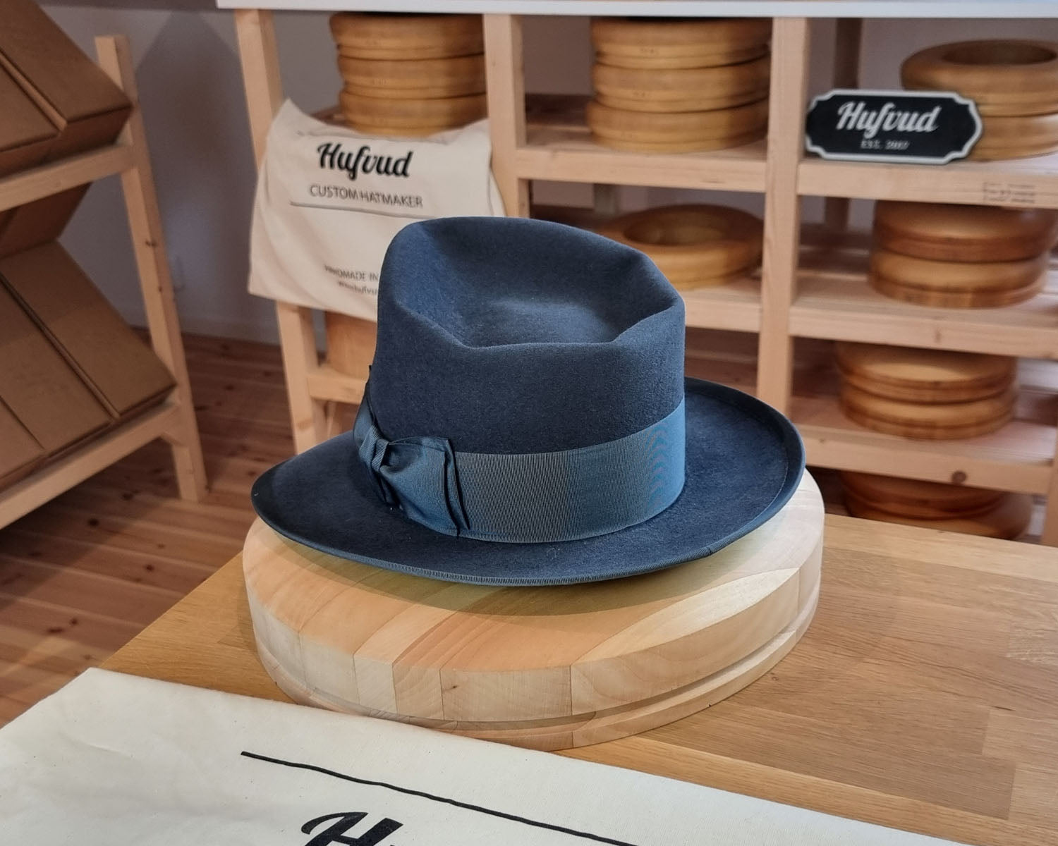 WHIPPET FEDORA | RABBIT & HARE DELUXE BLEND | OCEAN COLOR | SIZE 58, US 7 1/4