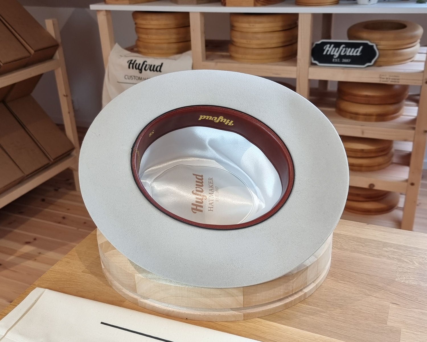 LEIFUR Lucky FEDORA | NUTRIA | PLAYA COLOR | SIZE 58, US 7 1/4