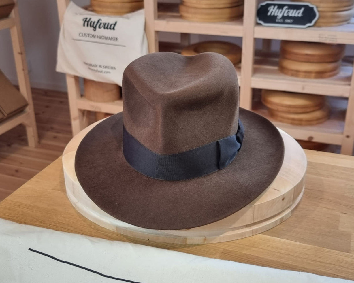 LEIFUR Lucky FEDORA | RABBIT & HARE DELUXE BLEND FELT | SABLE BROWN COLOR | SIZE 56, US 7