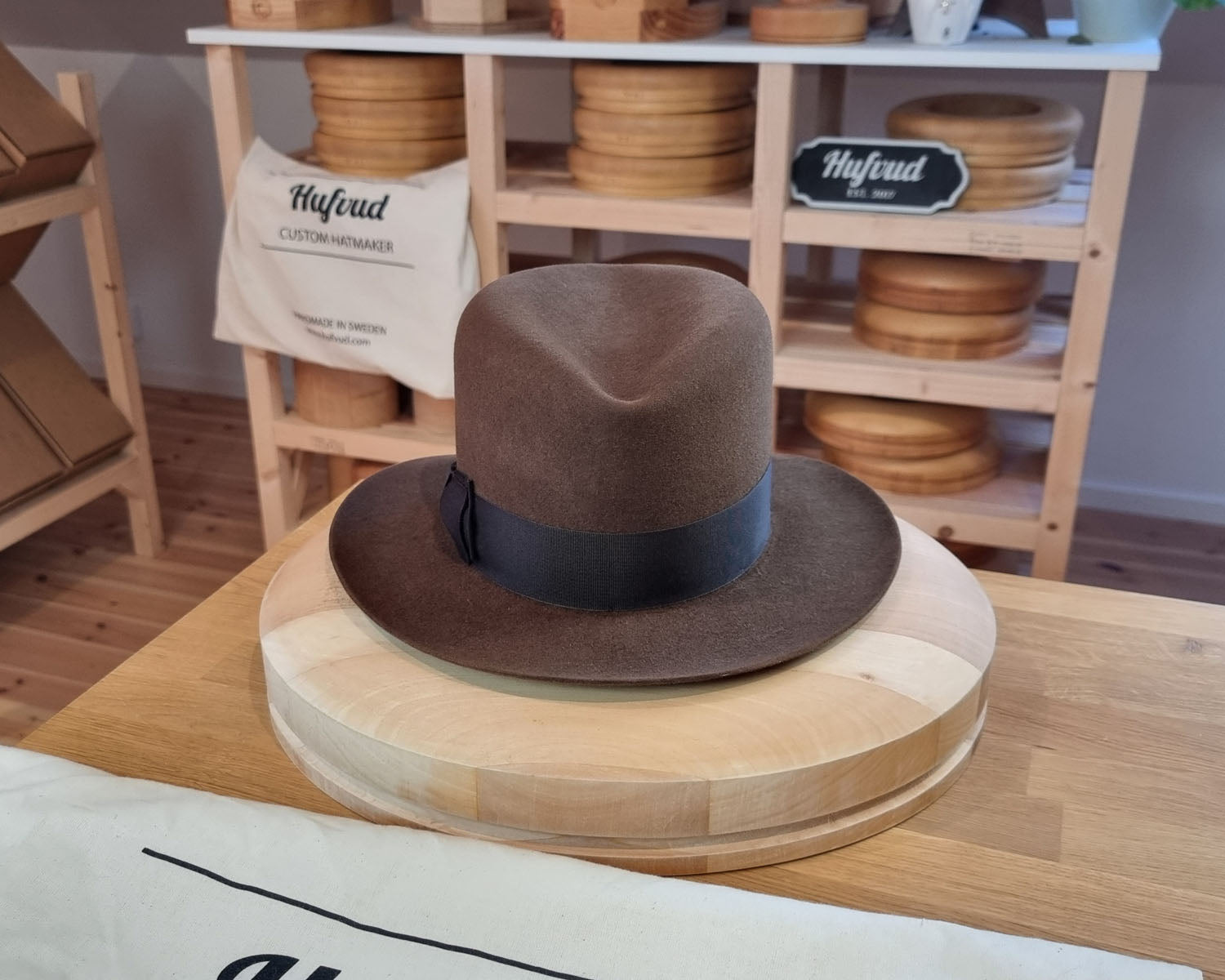 LEIFUR Lucky FEDORA | RABBIT & HARE DELUXE BLEND FELT | SABLE BROWN COLOR | SIZE 56, US 7