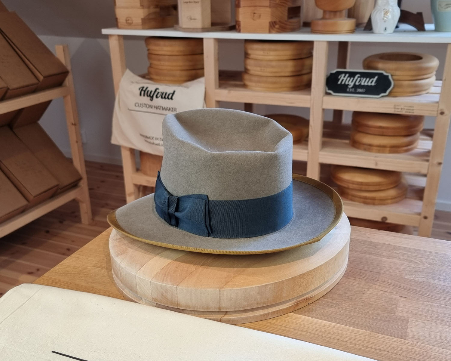 WHIPPET FEDORA | BEAVER FIFTY | STONE COLOR | SIZE 60, US 7 1/2