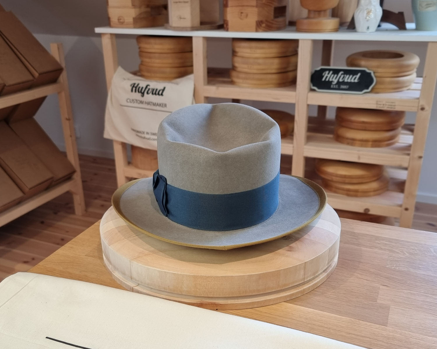 WHIPPET FEDORA | BEAVER FIFTY | STONE COLOR | SIZE 60, US 7 1/2