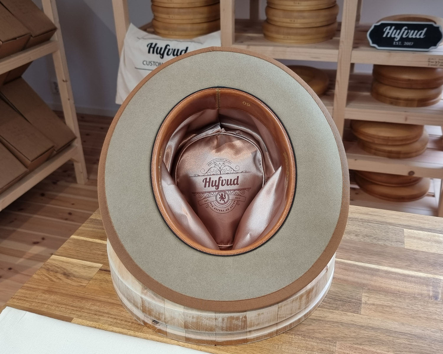 WHIPPET FEDORA | BEAVER FIFTY | FAWN COLOR | SIZE 60, US 7 1/2