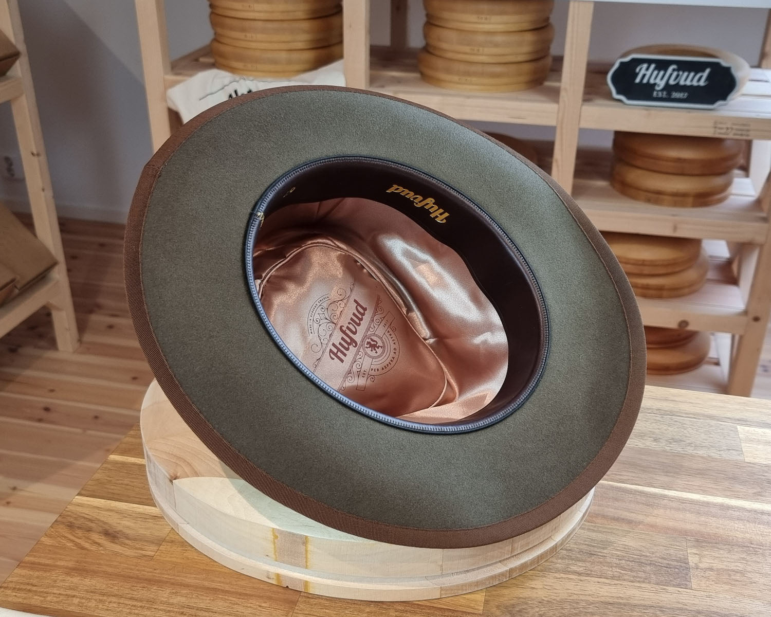 WHIPPET FEDORA | BEAVER FIFTY | OLIVE GREEN COLOR | SIZE 62, US 7 3/4