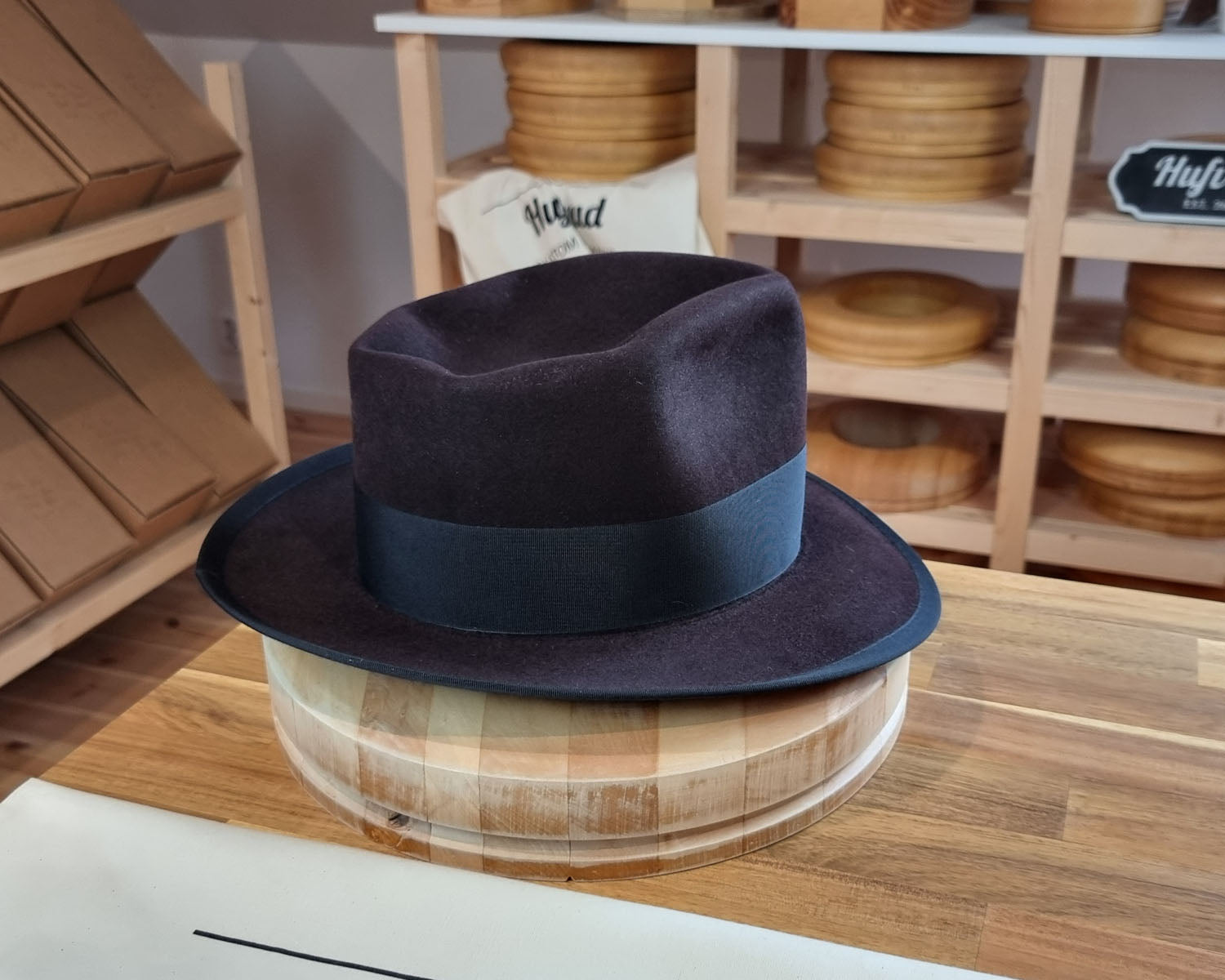 WHIPPET FEDORA | BEAVER FIFTY | OXBLOOD COLOR | SIZE 60, US 7 1/2