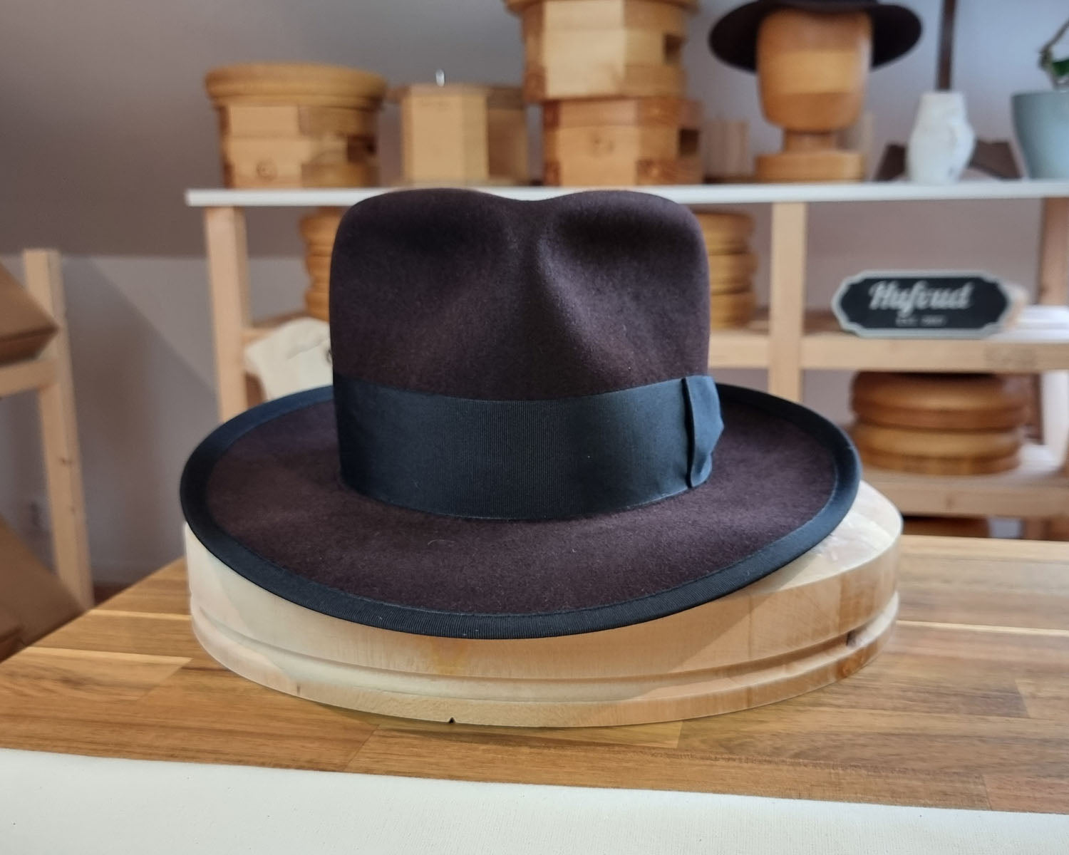 WHIPPET FEDORA | BEAVER FIFTY | OXBLOOD COLOR | SIZE 60, US 7 1/2