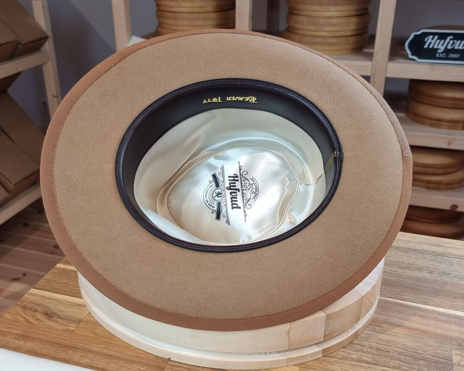 WHIPPET FEDORA | BEAVER FIFTY | CAMEL COLOR | SIZE 59, US 7 3/8