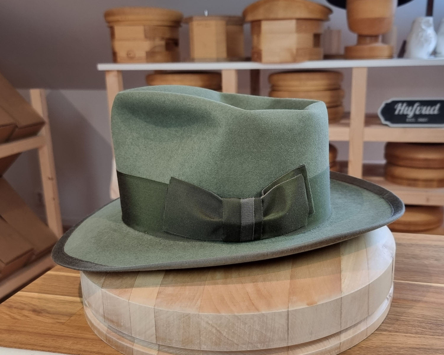 WHIPPET FEDORA | BEAVER FIFTY | SAGE GREEN COLOR | SIZE 60, US 7 1/2