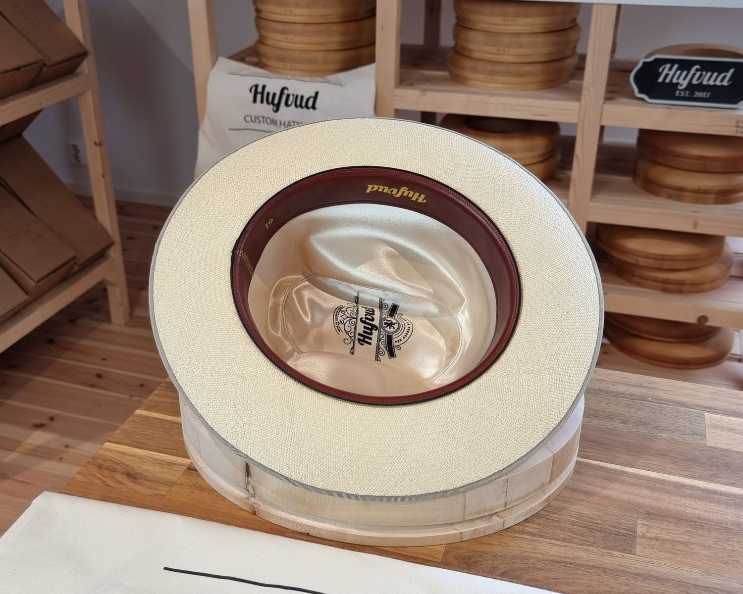 OPEN ROAD HAT | HAND WOVEN ECUADORIAN STRAW | NATURAL COLOR | CUENCA GRADE TWELVE | SIZE 61, US 7 5/8