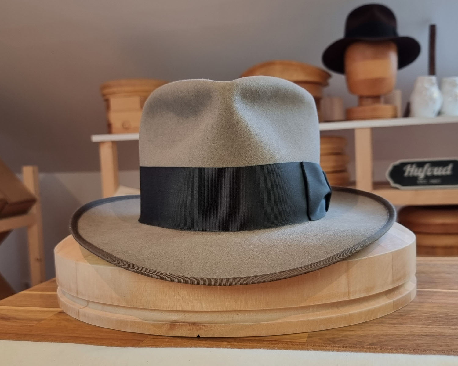 BOGART Maltese Falcon FEDORA | BEAVER FIFTY | STONE COLOR | SIZE 59, US 7 3/8