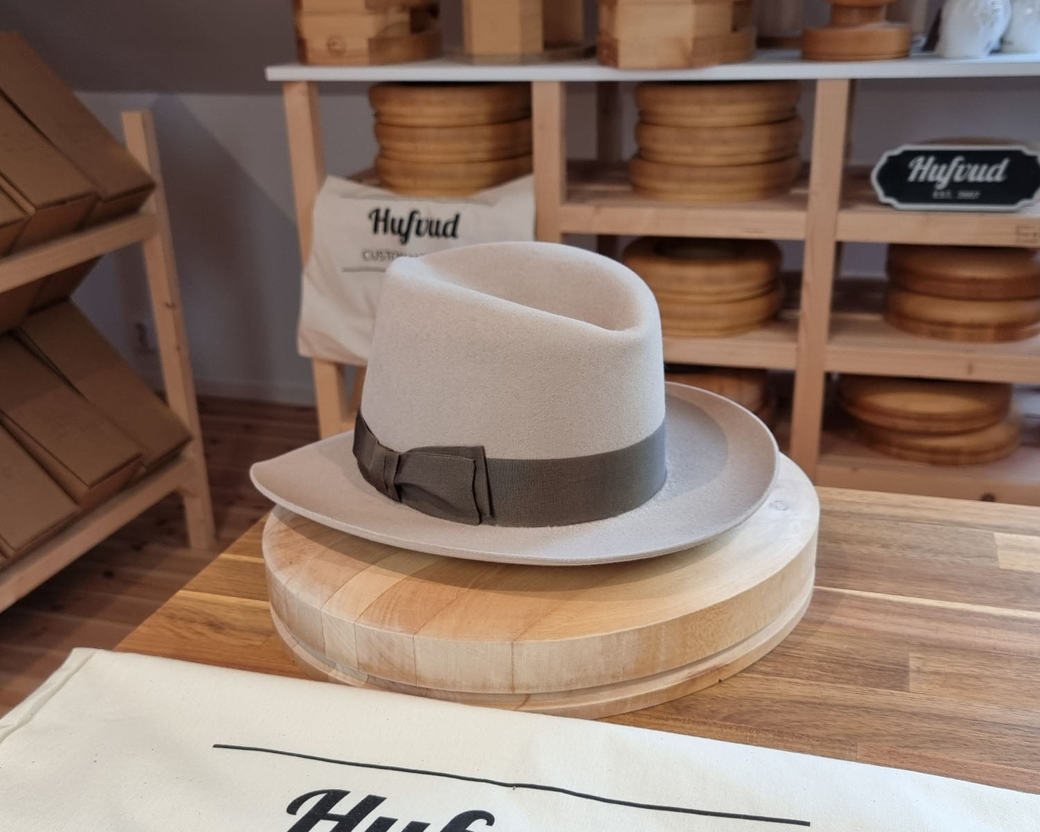 LEIFUR Adventure FEDORA | 5X BEAVER | LIGHT FAWN COLOR | WESTERN WEIGHT | SIZE 58, US 7 1/4