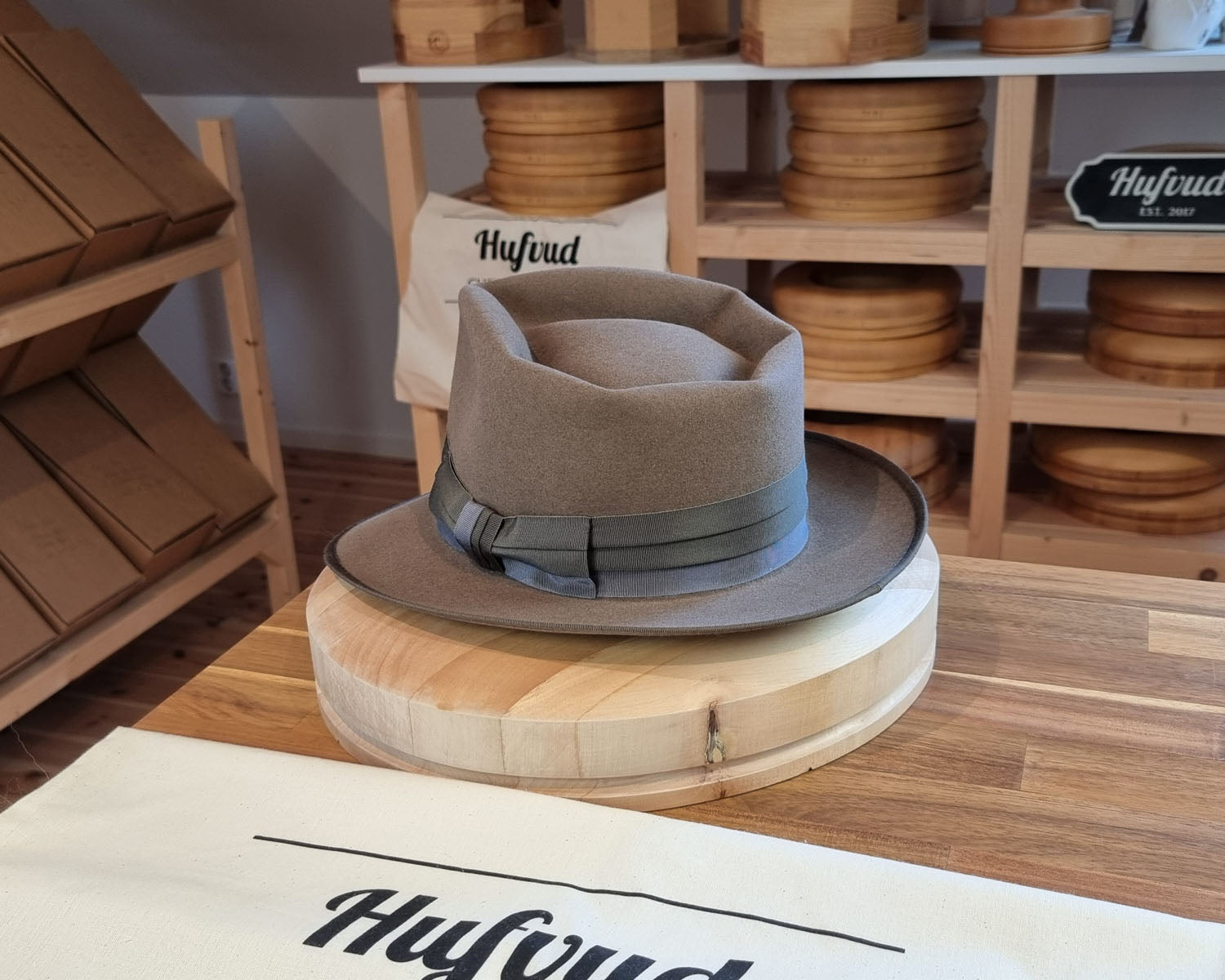 BOGART FEDORA | BEAVER FIFTY | WHISKEY COLOR | SIZE 60, US 7 1/2
