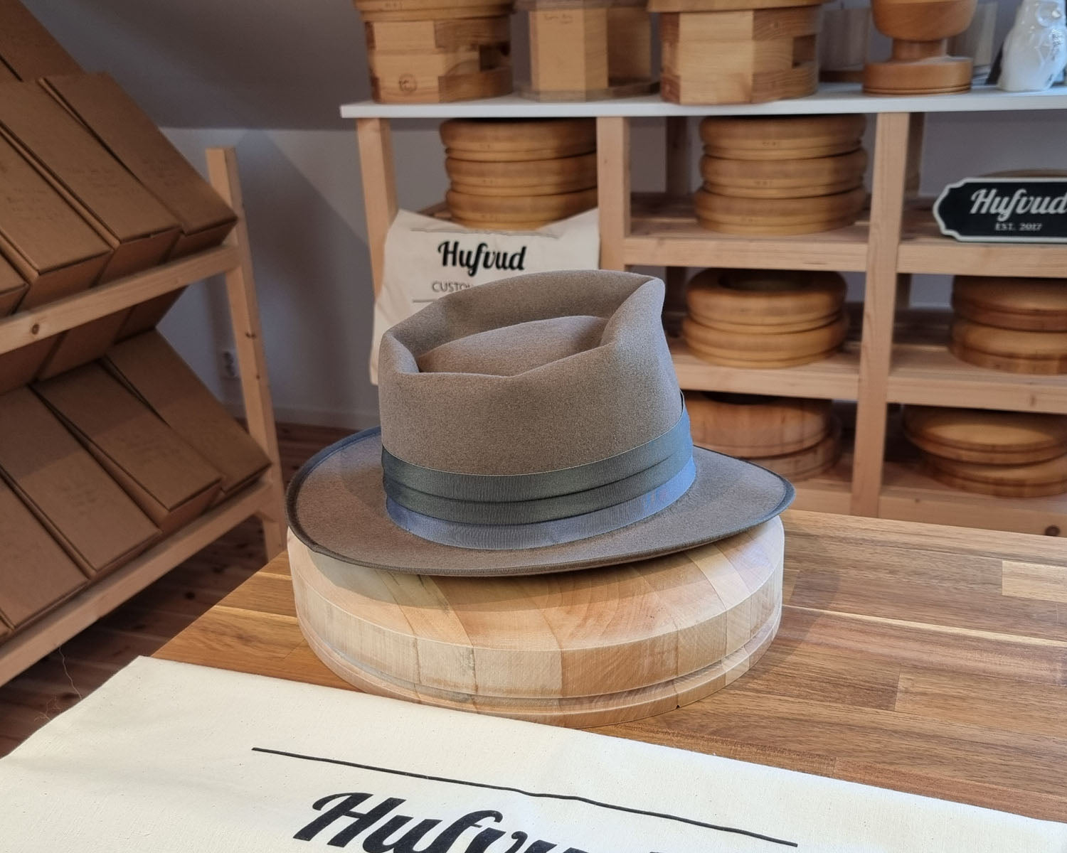 BOGART FEDORA | BEAVER FIFTY | WHISKEY COLOR | SIZE 60, US 7 1/2