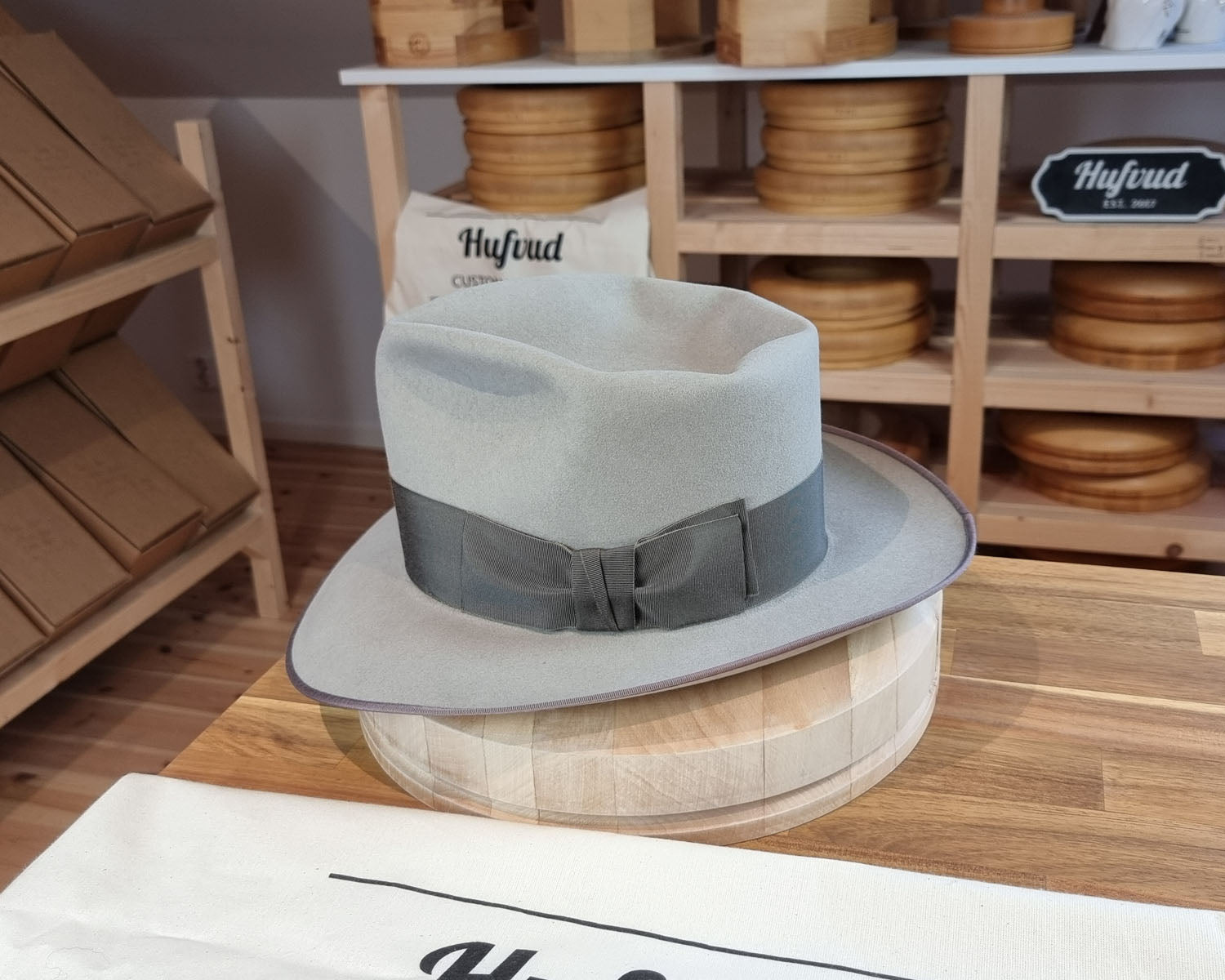 WHIPPET FEDORA | BEAVER FIFTY | DOVE GRAY COLOR | SIZE 62, US 7 3/4