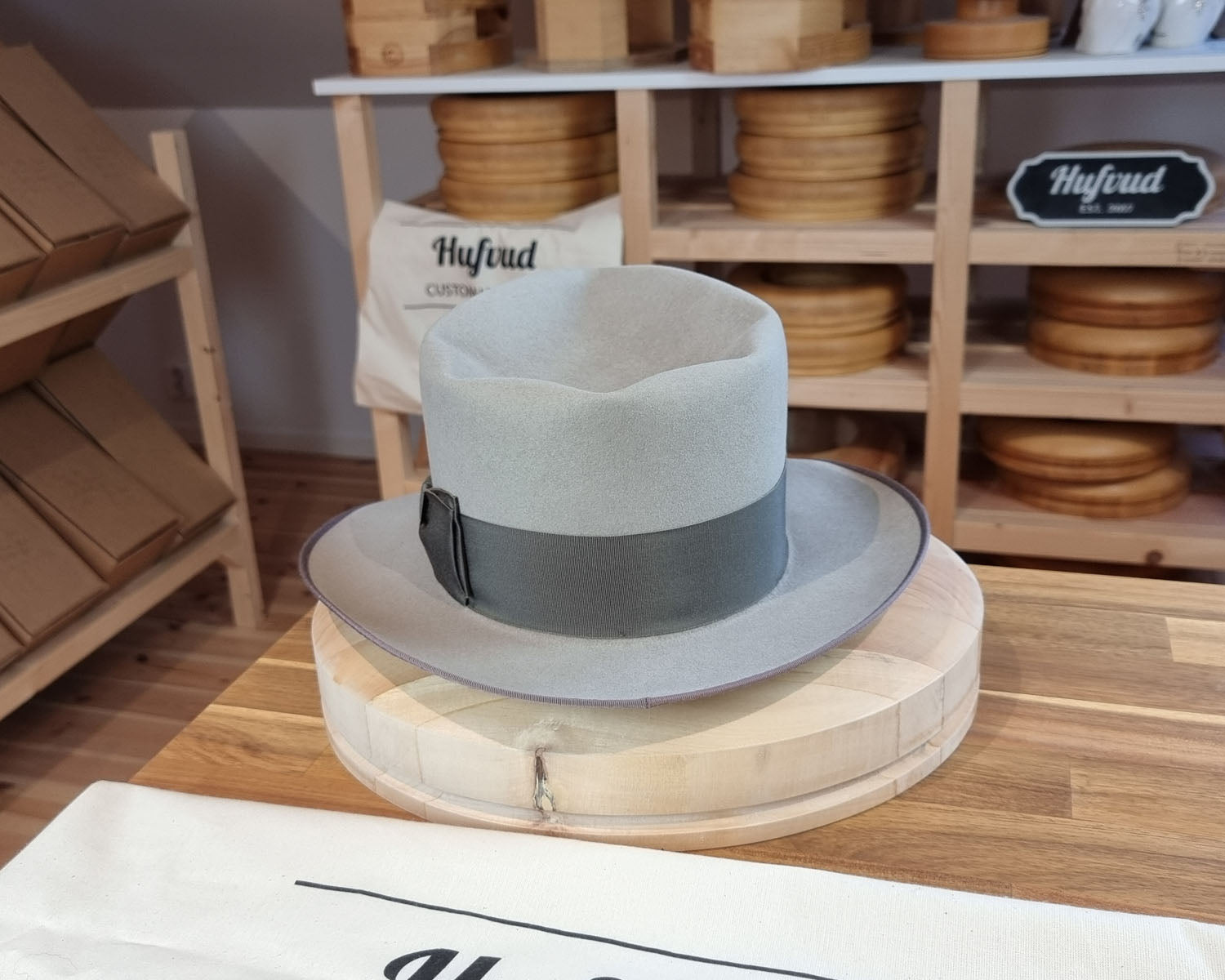 WHIPPET FEDORA | BEAVER FIFTY | DOVE GRAY COLOR | SIZE 62, US 7 3/4