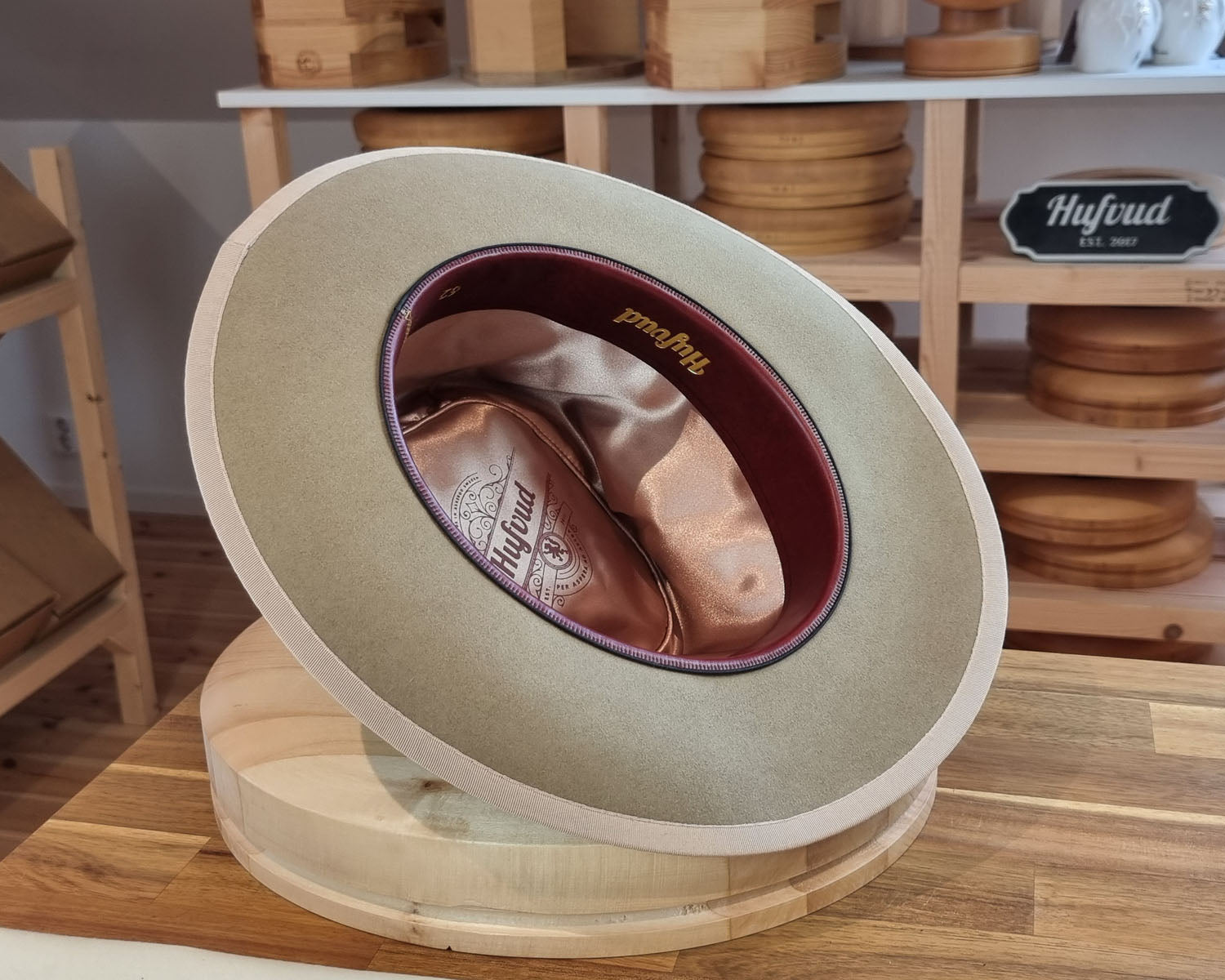 WHIPPET FEDORA | BEAVER FIFTY | FAWN COLOR | SIZE 62, US 7 3/4