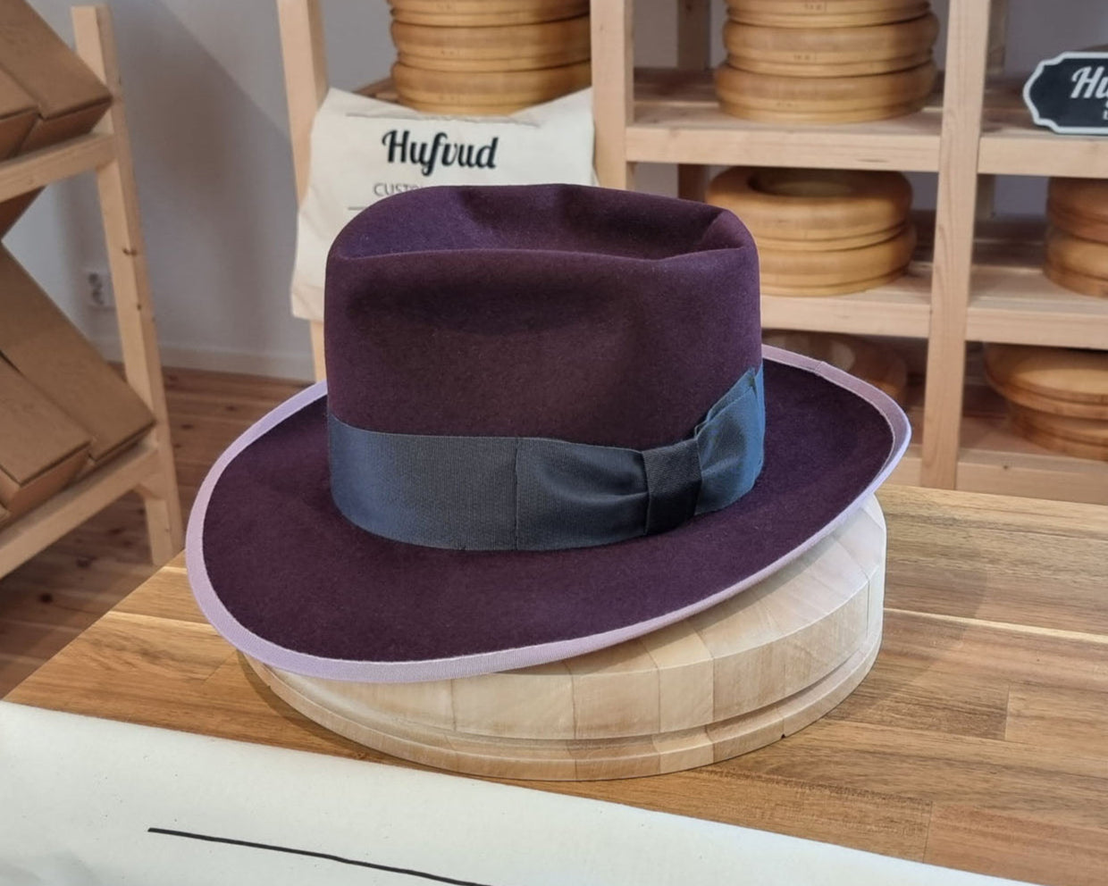 WHIPPET FEDORA | RABBIT & HARE DELUXE BLEND | PLUM COLOR | SIZE 62, US 7 3/4
