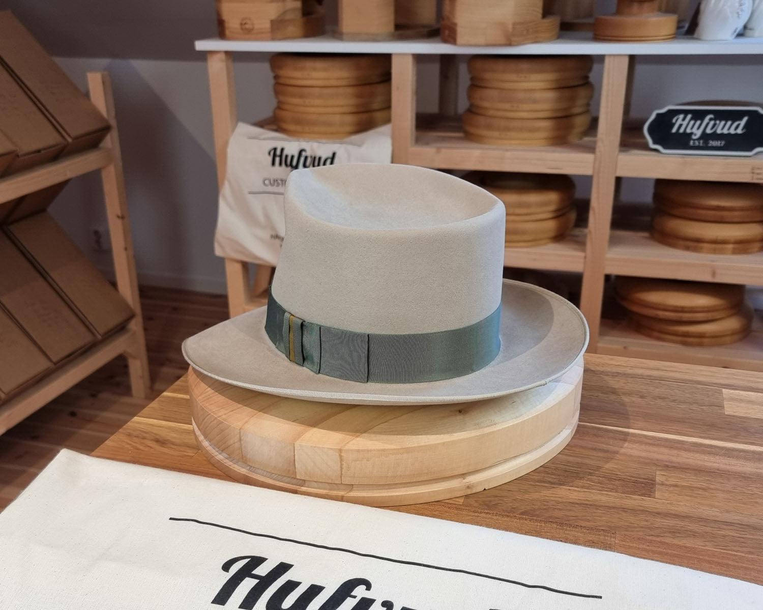 RAGNAR FEDORA | BEAVER HUNDRED | SILVERBELLY COLOR | SIZE 61, US 7 5/8