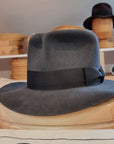 LEIFUR Adventure FEDORA | BEAVER TWENTY | CHARCOAL COLOR | WESTERN WEIGHT | SIZE 61, US 7 5/8