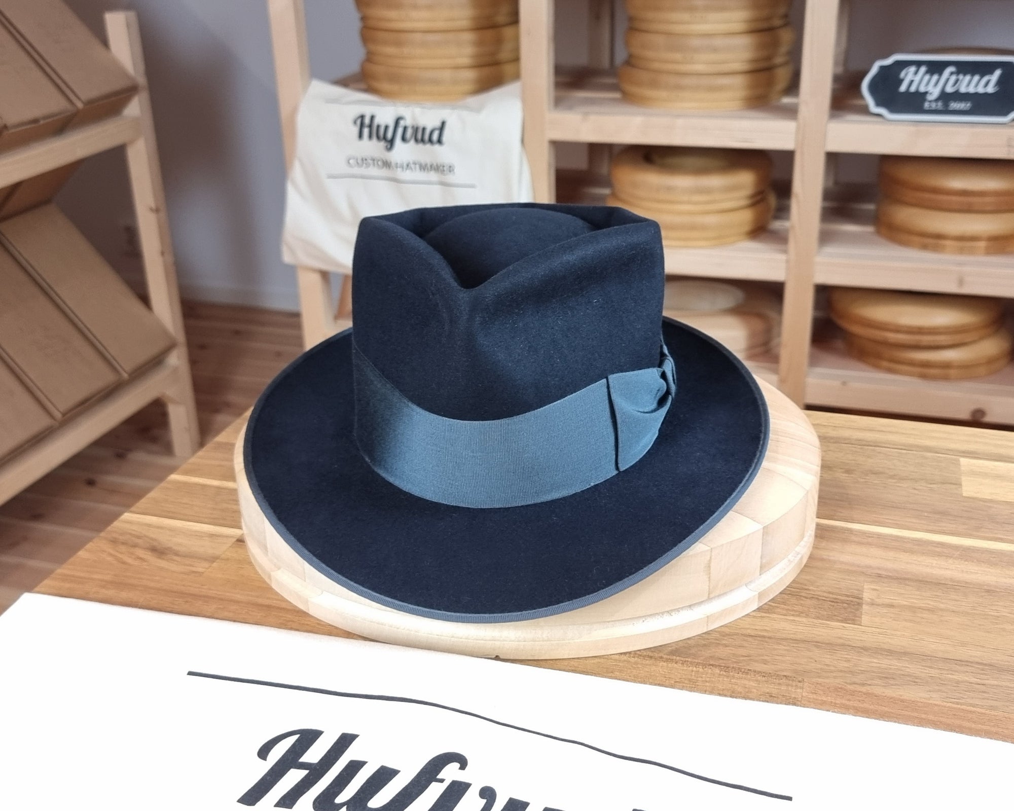 BOGART FEDORA | BEAVER HUNDRED | DARK NAVY BLUE COLOR | SIZE 59, US 7 3/8