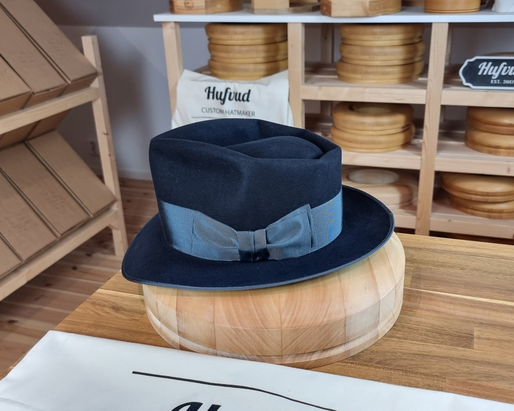 BOGART FEDORA | BEAVER HUNDRED | DARK NAVY BLUE COLOR | SIZE 59, US 7 3/8