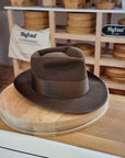 BOGART Maltese Falcon Crease FEDORA | SABLE BROWN COLOR | 30X BEAVER BLEND | SIZE 56, US 7 - Hufvud