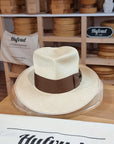 CAGNEY FEDORA | HAND WOVEN ECUADORIAN STRAW | NATURAL COLOR | SIZE 57, US 7 1/8 - Hufvud