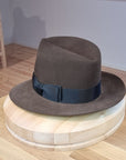 LEIFUR Lucky FEDORA | 100X BEAVER | SABLE BROWN | US 7 1/4, EU 58