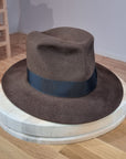 LEIFUR Lucky FEDORA | 50X BEAVER BLEND | SABLE BROWN | SIZE 58, US 7 1/4