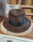 LEIFUR Lucky FEDORA | BEAVER HUNDRED | SABLE BROWN COLOR | SIZE 57, US 7 1/8 - Hufvud