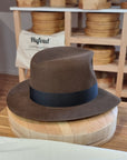 LEIFUR Lucky FEDORA | BEAVER HUNDRED | SABLE BROWN COLOR | SIZE 58, US 7 1/4 - Hufvud