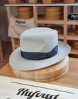 LEIFUR Lucky FEDORA | NUTRIA | PLAYA COLOR | SIZE 58, US 7 1/4 - Hufvud