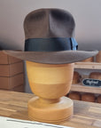 LEIFUR Raven Crown FEDORA | RABBIT & HARE DELUXE BLEND | MULTIPLE SIZE AVAILABLE - Hufvud