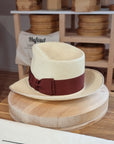 RAGNAR FEDORA | HAND WOVEN ECUADORIAN STRAW | NATURAL COLOR | CUENCA GRADE EIGHT | SIZE 58, US 7 1/4 - Hufvud