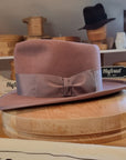 WHIPPET FEDORA | BEAVER FIFTY | DUSTY ROSE COLOR | SIZE 59, US 7 3/8 - Hufvud